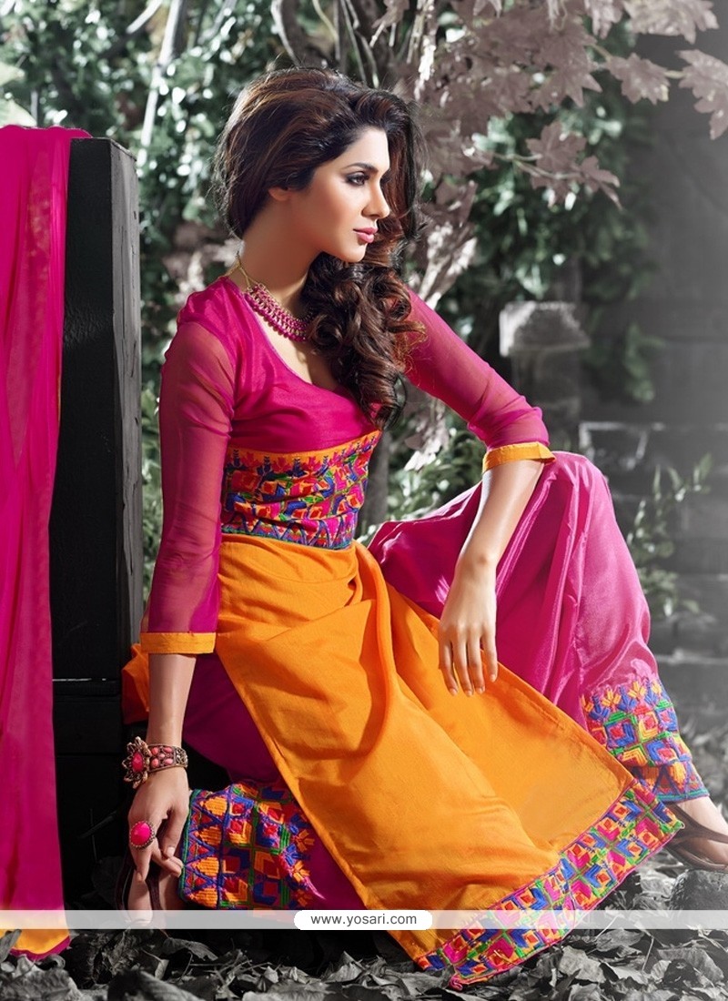 Especial Hot Pink Designer Salwar Suit