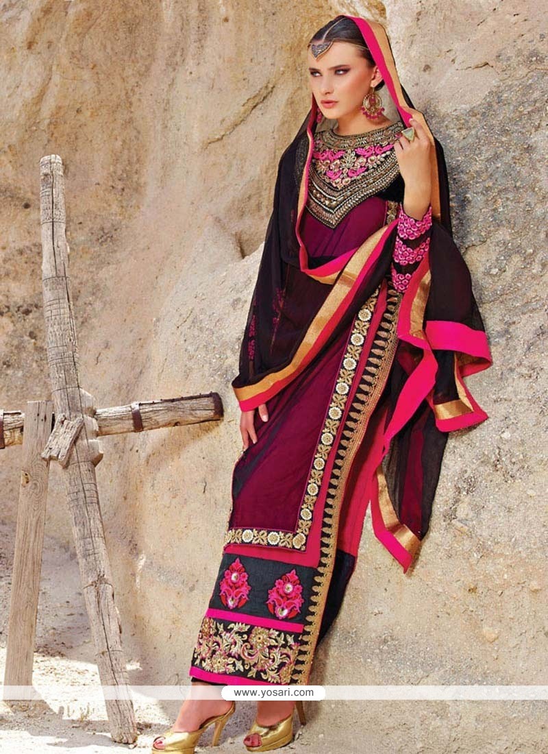 Fabulose Maroon Shaded Faux Georgette Pakistani Suit