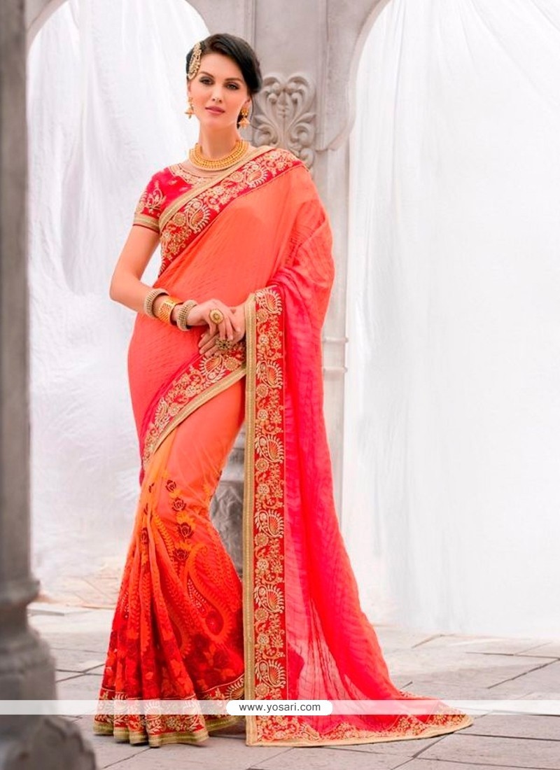 Enthralling Classic Designer Saree For Wedding