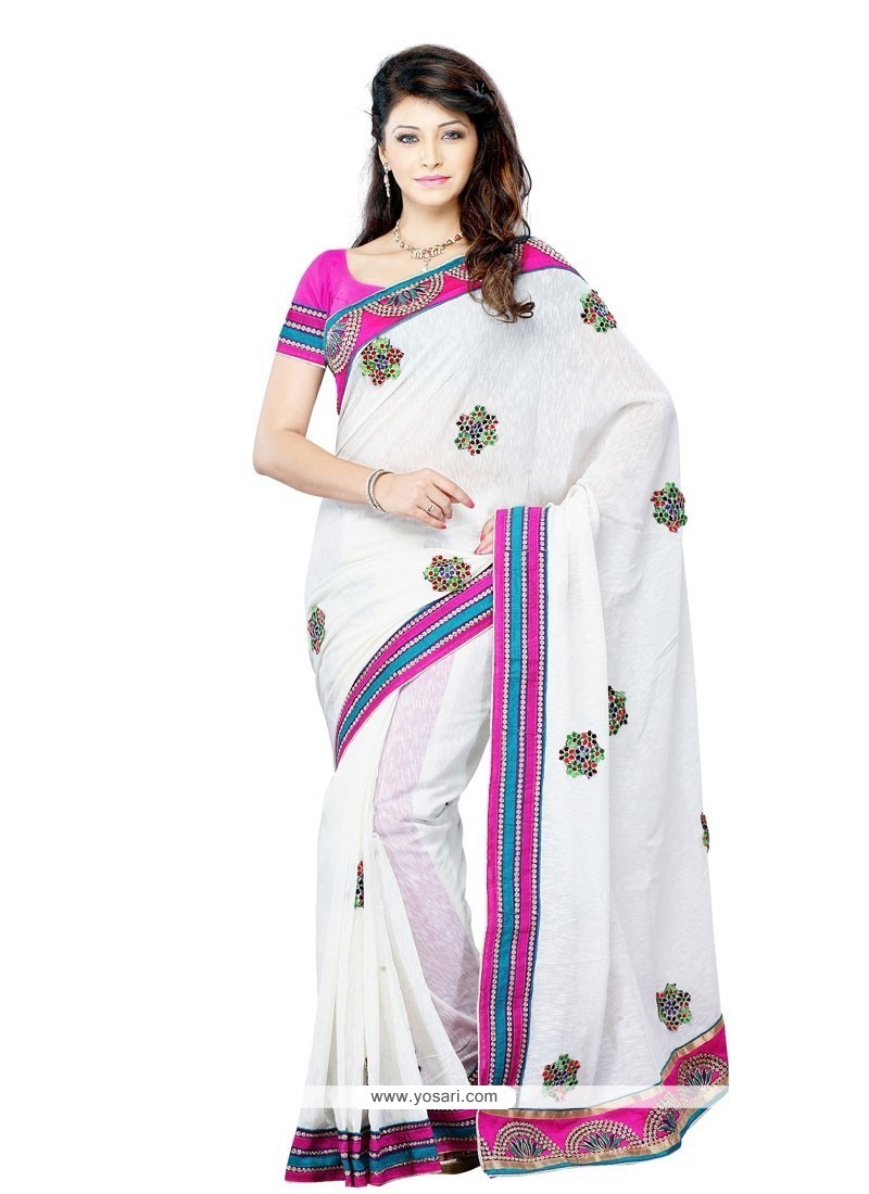 Compelling Designer Saree For Party