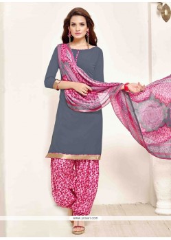 Irresistible Pure Crepe Print Work Designer Patila Salwar Suit
