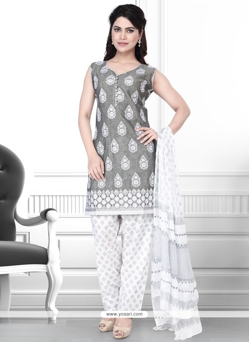 15 New Churidar Salwar Designs for Womens in Trend