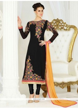 Ravishing Black Churidar Salwar Suit