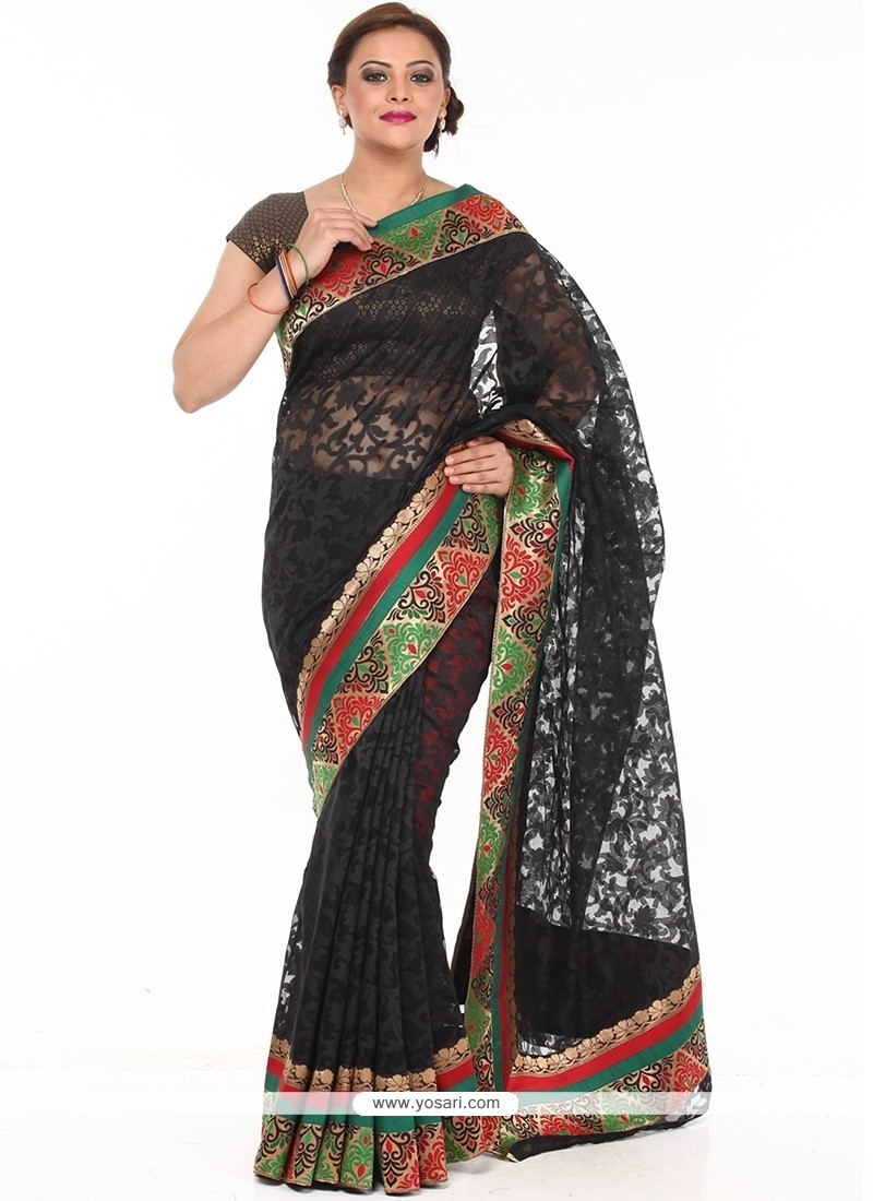Energetic Traditional Saree For Festival