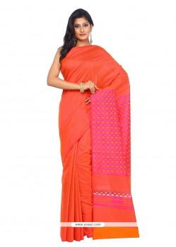 Aesthetic Traditional Saree For Festival