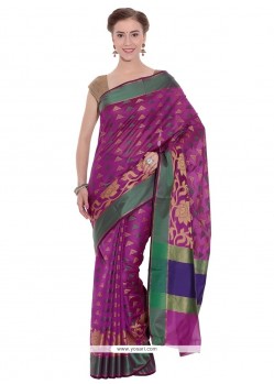 Ravishing Art Silk Weaving Work Traditional Saree