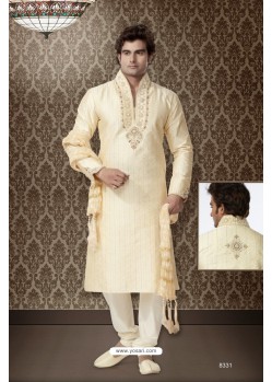 Fantastic Cream Banarasi Giccha Kurta