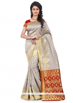 Competent Traditional Saree For Party