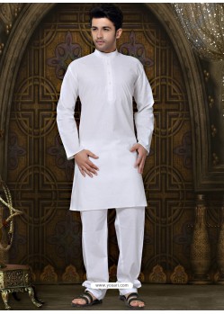 White Designer Kurta With Aligarhi For Eid