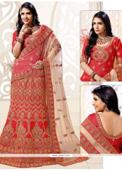 Fetching Zari Work Lehenga Choli