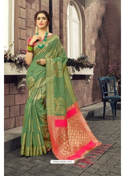 Extraordinary Green Jacquard Designer Silk Saree