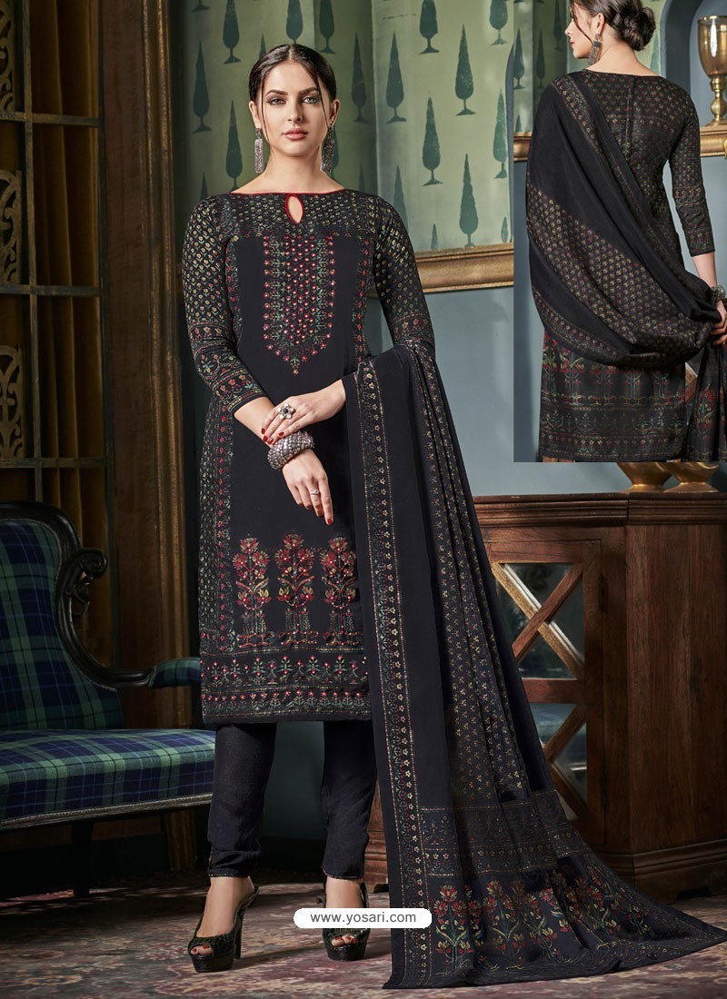 Black Silk Blend Suit Set With Floral Print And Hand Embroidery at Soch