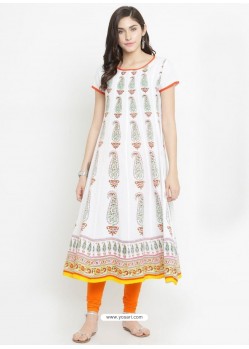 Fashionable White Pure Cotton Printed Kurti