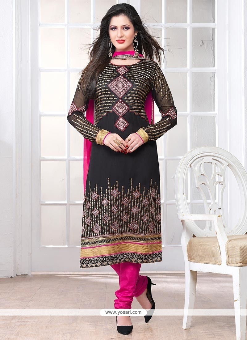 Tantalizing Black Georgette Churidar Salwar Suit
