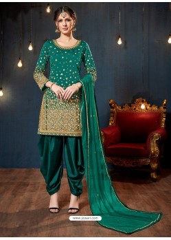 Ravishing Green Designer Embroidered Salwar Suit