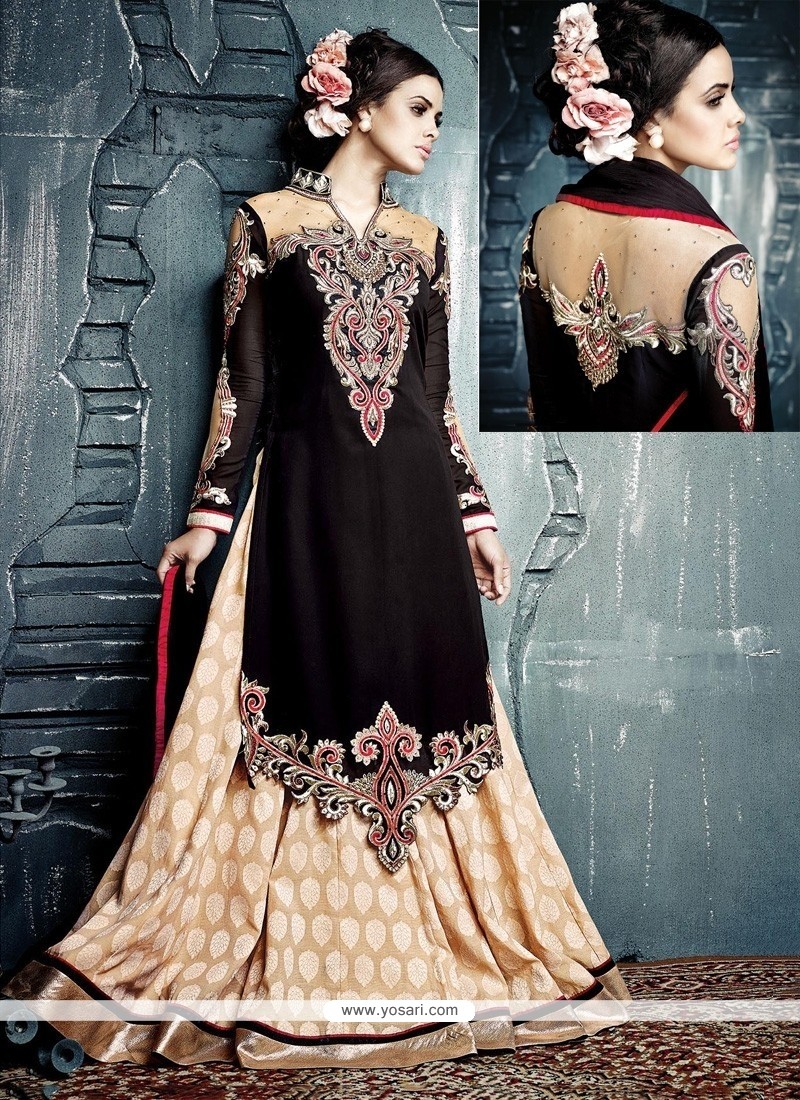 Stupendous Black Silk Lehenga Designer Choli