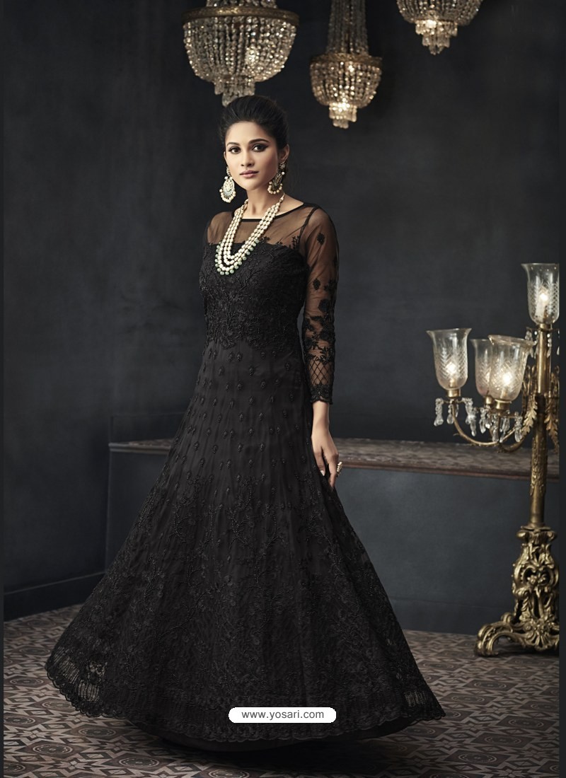 Heavy Embroidered Black Net Formal Wedding Dress Price in Pakistan  (M014192) - 2023 Designs, Reviews & Videos