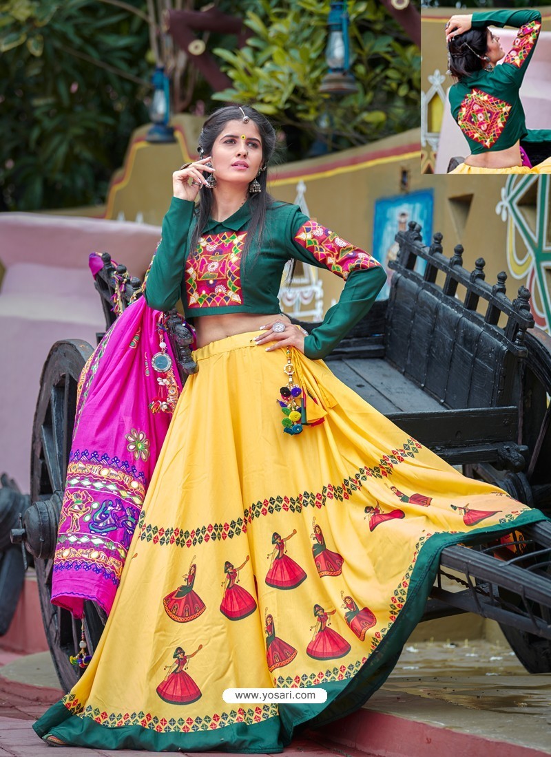 Buy Women Dandiya Dress Navratri Chaniya Choli-Rajasthani Lehenga-Kutch  Embroidered Garba Dandiya Garba style/Gujarati style Free Size (Pink and  Yellow) Online at desertcartINDIA