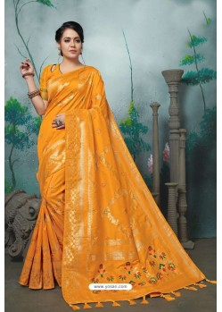 Yellow Designer Banarasi Silk Weaving Party WearﾠSari