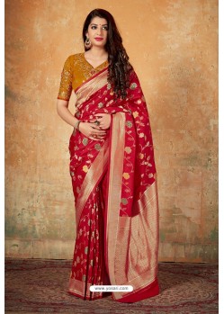 Eyeful Rani Banarasi Silk Weaving Worked Saree