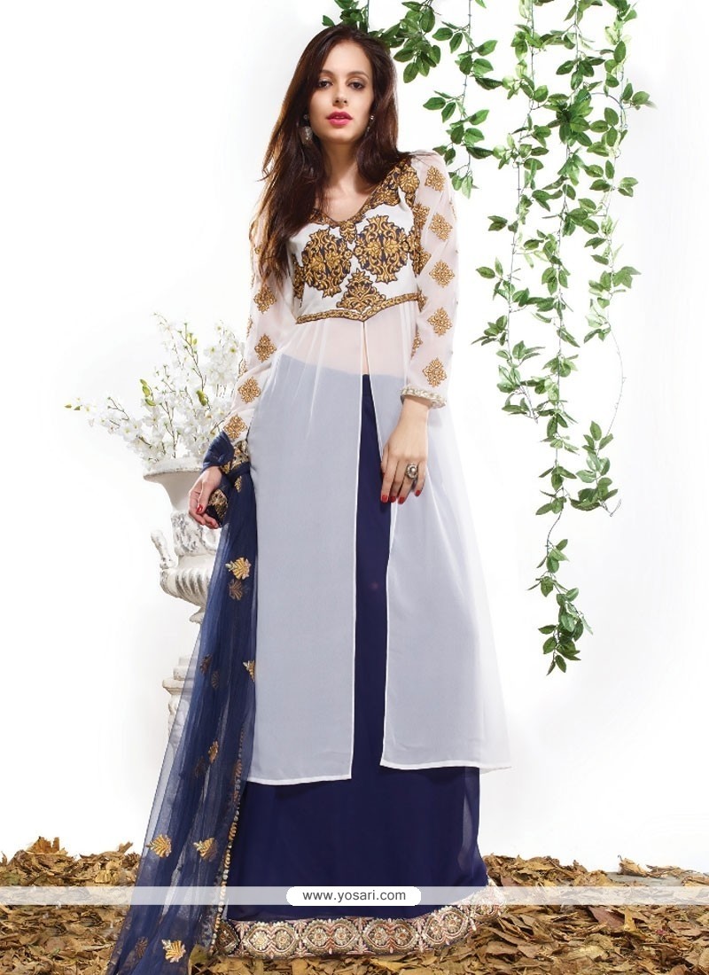 Incredible Embroidered Work Salwar Suit