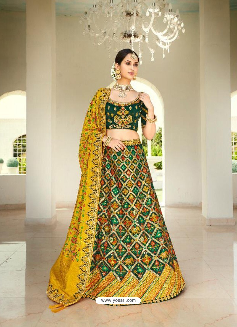 Dark Green Ravishing Heavy Embroidered Designer Wedding Wear Lehenga Choli