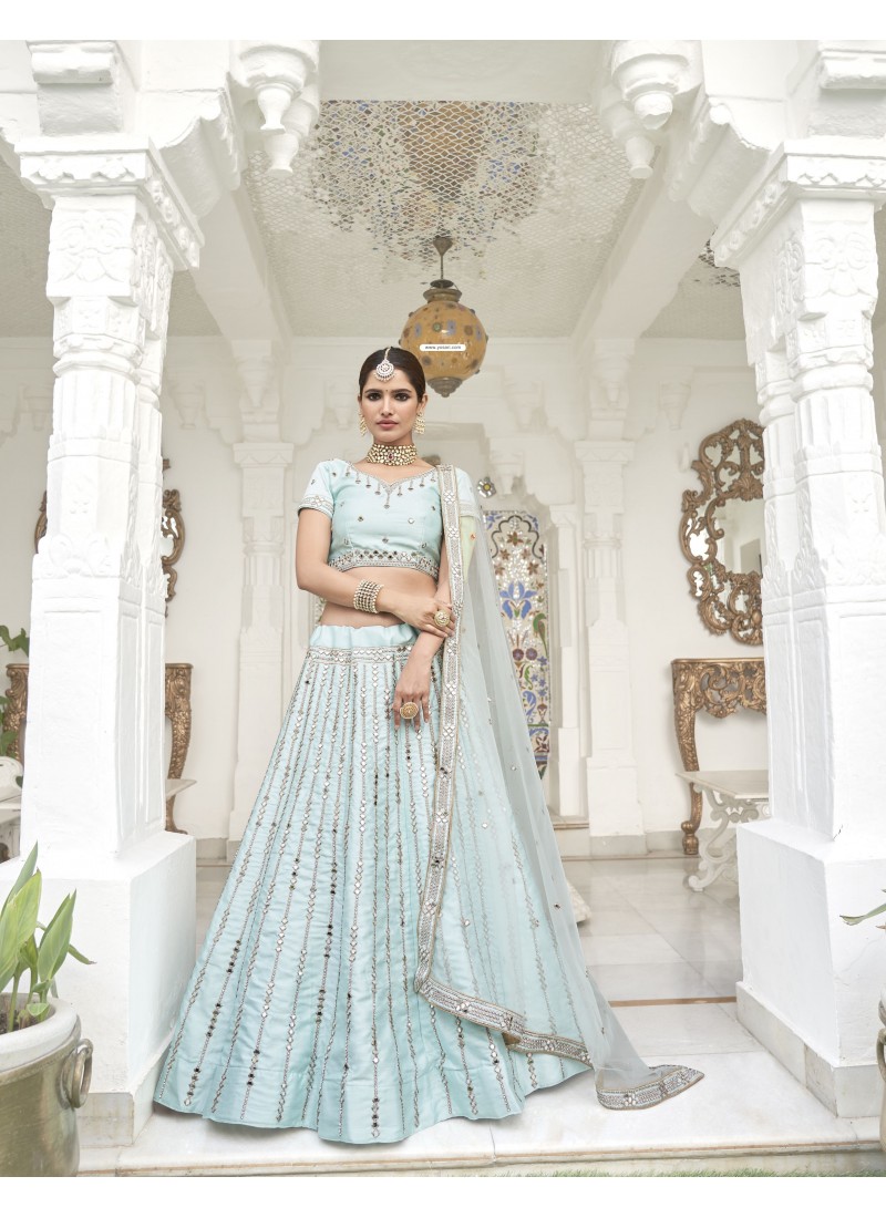 White Bridal Lehenga Designs And Ideas For Indian Wedding | Indian wedding  reception outfits, White bridal lehenga, White bridal