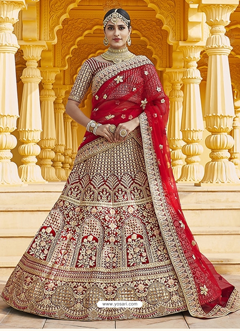 Red velvet bridal lehenga choli 8311 | Designer bridal lehenga, Designer bridal  lehenga choli, Bridal lehenga red