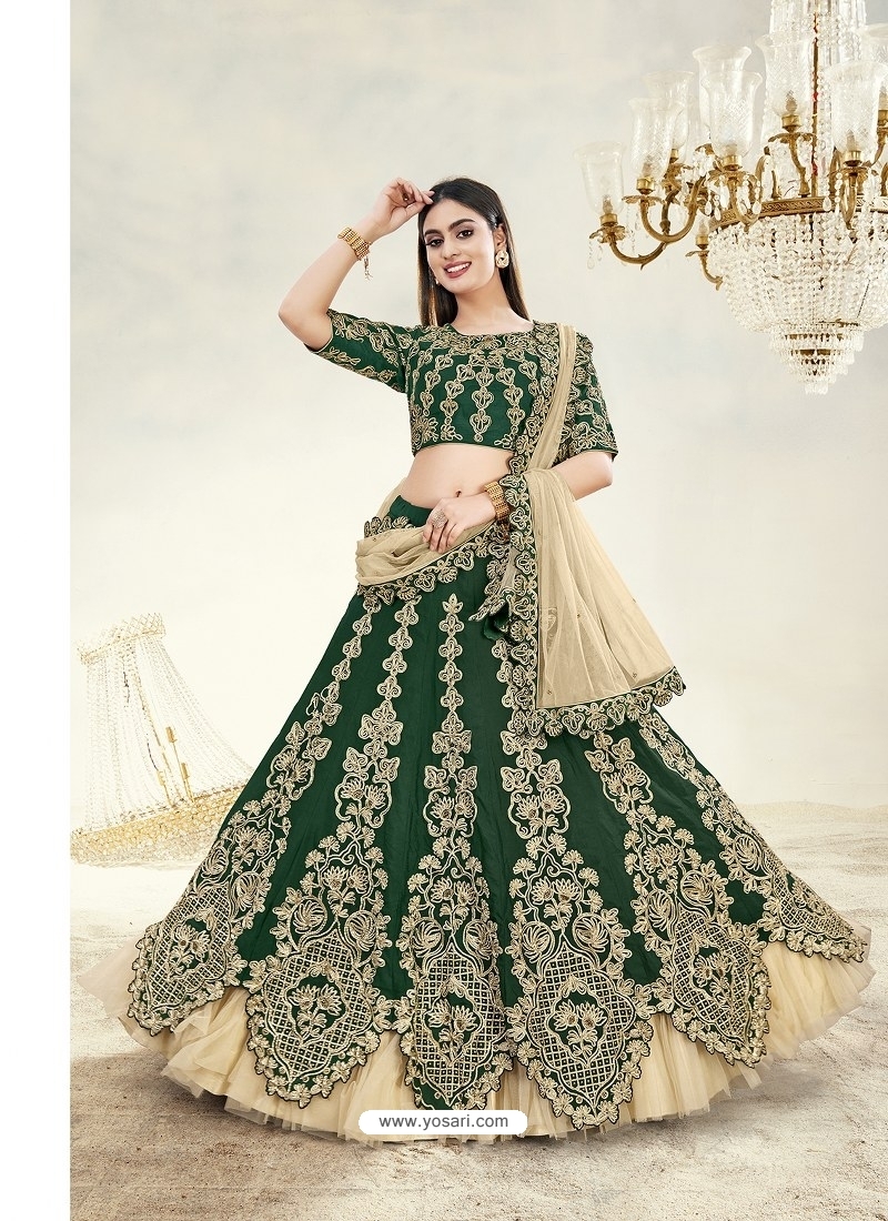 45+ Jaw Dropping Green Coloured Lehengas We Spotted For Your Intimate  Wedding! | Indian bridal outfits, Indian bridal dress, Red bridal dress