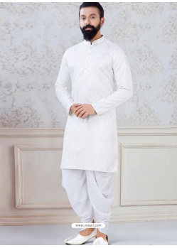 White Exclusive Readymade Indo-Western Style Kurta Pajama