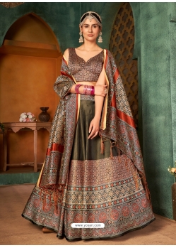 Mehendi Designer Wedding Wear Rera Silk Lehenga Choli