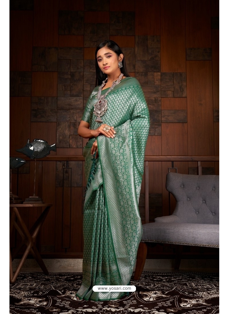 Kanjivaram Silk Woven Green Saree