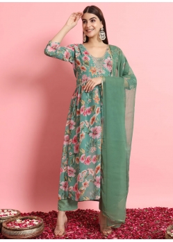 Green Georgette Salwar Suit With Embroidered Work For Ceremonial